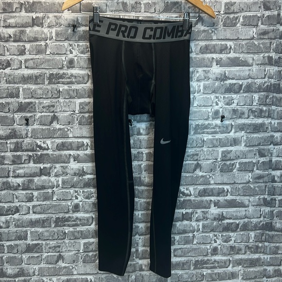 Nike‎ Pro leggings - Picture 1 of 10